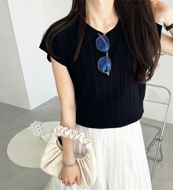 GeeRA（ジーラ）の「プリーツ編フレンチスリーブリブトップス（ニット・セーター）」｜詳細画像