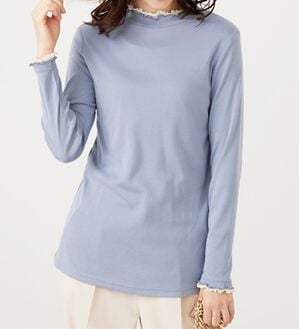 BELLUNA（ベルーナ）の「重ね着風フリル衿プルオーバー（カットソー）」｜ライラック&times;オフ白