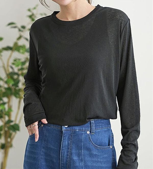 BELLUNA（ベルーナ）の「透けすぎない！シアー素材クルーネックプルオーバー（カットソー）」｜詳細画像