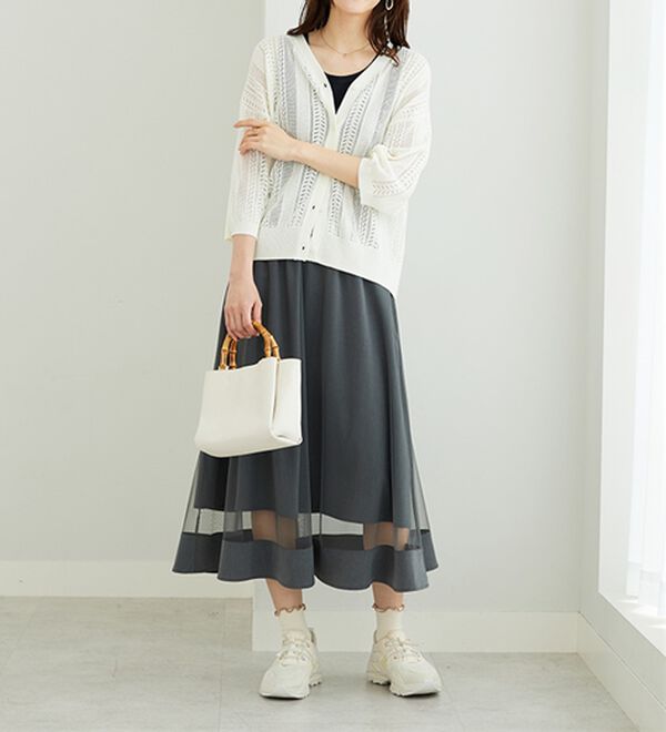 BELLUNA（ベルーナ）の「裾シアーデザインチュールスカート（ロングスカート）」｜詳細画像