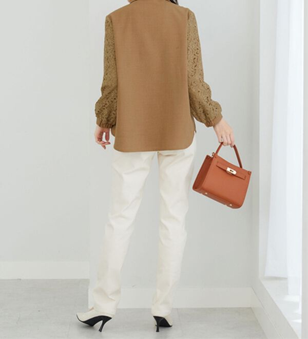 BELLUNA（ベルーナ）の「麻調素材袖レースブラウス（ブラウス）」｜詳細画像