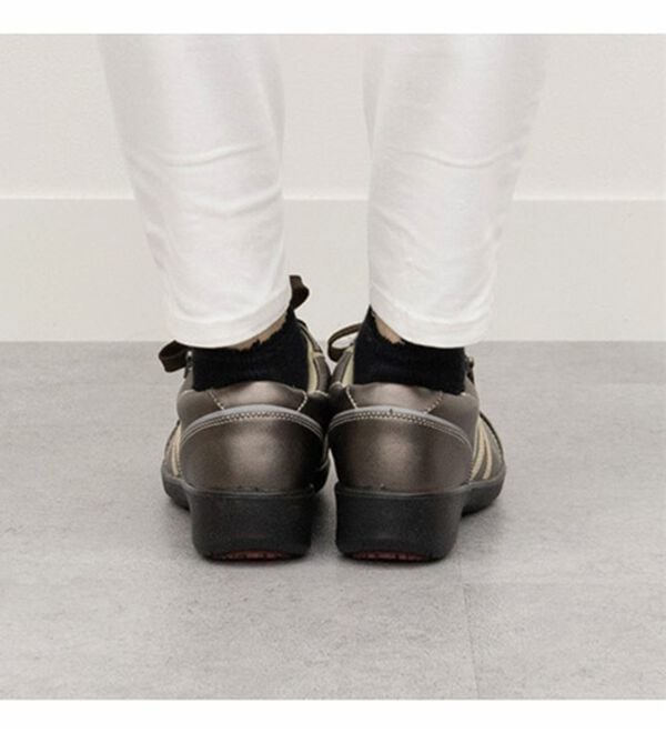 BELLUNA（ベルーナ）の「ゆったり５Ｅ防水スニーカー（レインシューズ）」｜詳細画像