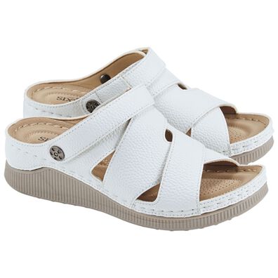 BELLUNA（ベルーナ）の「柔らかレザー調２ＷＡＹサンダル（サンダル・ミュール）」