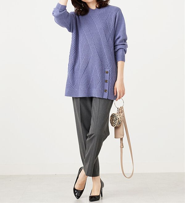 BELLUNA（ベルーナ）の「編地切替サイドボタンチュニック（チュニック）」｜詳細画像