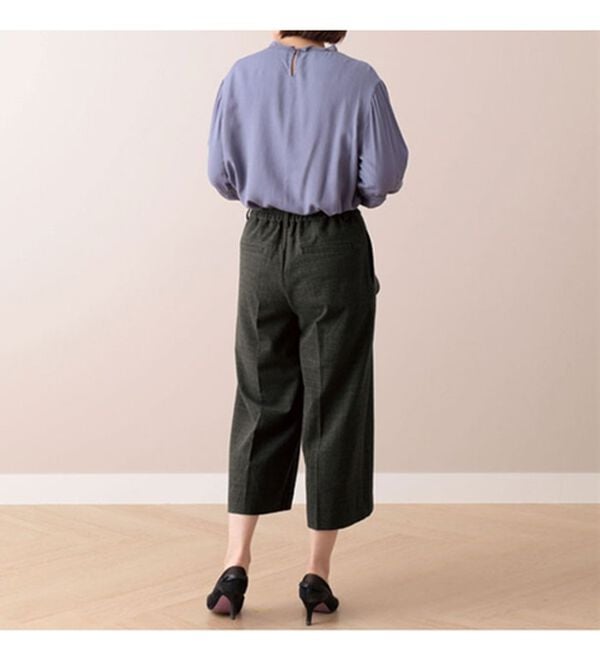 BELLUNA（ベルーナ）の「ウール調センタープレスクロップドパンツ（クロップドパンツ）」｜詳細画像
