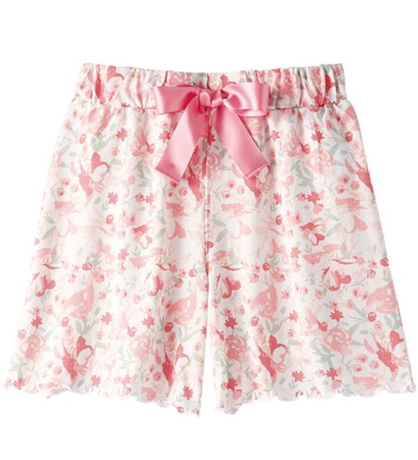 YU'NOW（ユナウ）の「【上下２点セット】レーヨンブレンド　フラワーＴシャツ＆ショートパンツセット（パジャマ・ルームウェア）」｜詳細画像