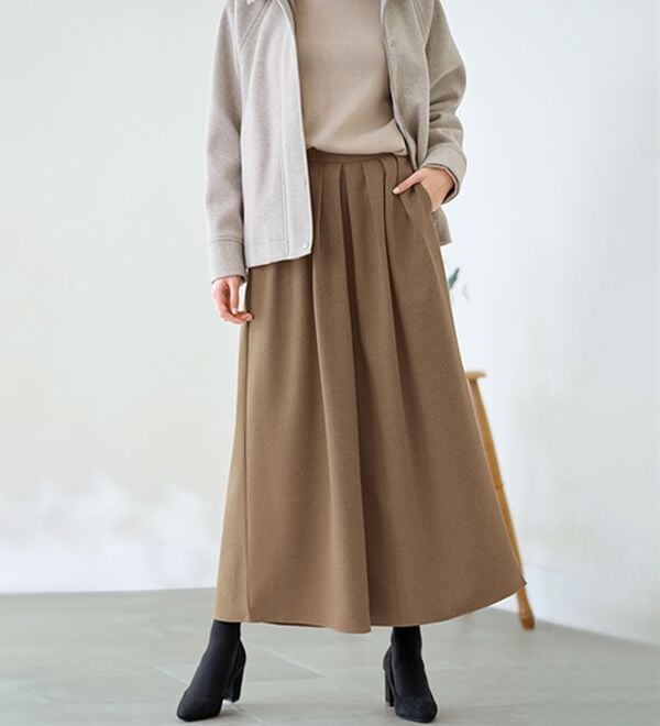 BELLUNA（ベルーナ）の「タックデザインスカーチョ（フルレングスパンツ）」｜詳細画像