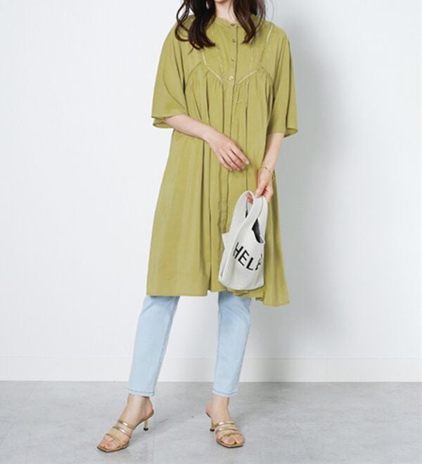 BELLUNA（ベルーナ）の「レース使いフレアーシルエットワンピース（チュニックワンピース）」｜詳細画像