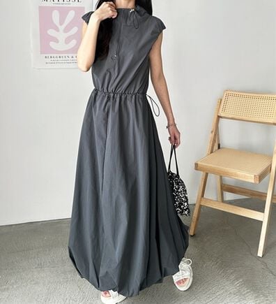 GeeRA（ジーラ）の「ハーフジップウエストドロストバルーンワンピース（カットソーワンピース）」
