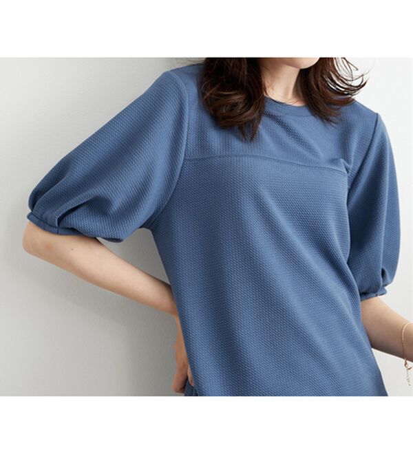 BELLUNA（ベルーナ）の「ポコポコ素材ふんわり袖チュニック（チュニック）」｜詳細画像