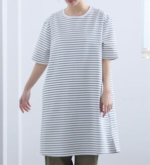 A HAPPY MARILYN（アハッピーマリリン）の「【Ｍ～８Ｌ】【接触冷感・吸水速乾】体型カバー五分袖チュニック（チュニック）」｜オフ&times;グリーン