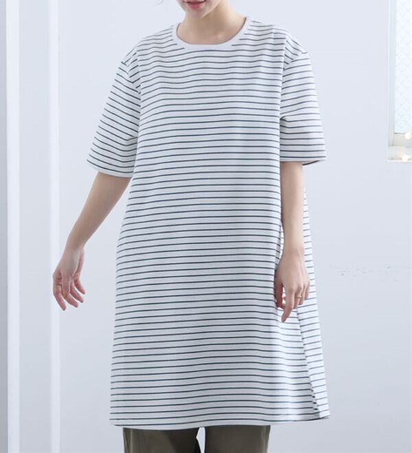 A HAPPY MARILYN（アハッピーマリリン）の「【Ｍ～８Ｌ】【接触冷感・吸水速乾】体型カバー五分袖チュニック（チュニック）」｜オフ&times;グリーン