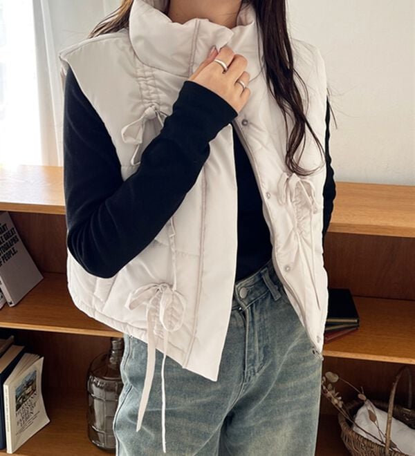 GeeRA（ジーラ）の「リボンフェイクダウンベスト（ベスト）」｜詳細画像