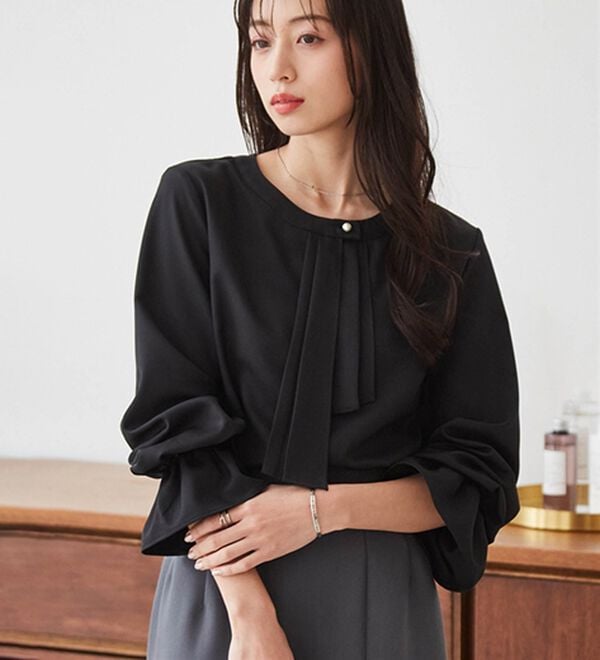 RANAN（ラナン）の「パール付きボウタイブラウス（ブラウス）」｜詳細画像