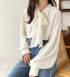 GeeRA（ジーラ）の「前後２ｗａｙボウタイブラウス（ブラウス）」｜ホワイト