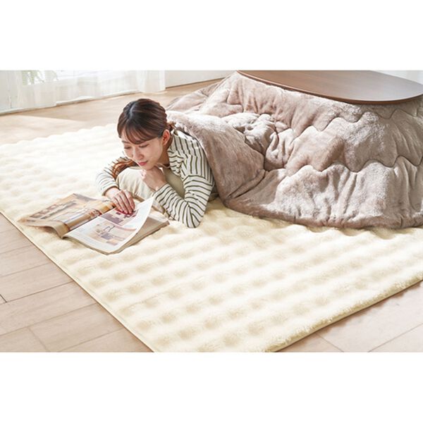 iellio（イエリオ）の「ぽこぽこボリュームファーラグ＜あったか・ラビットファー調・楕円・裏面滑りにくい加工付＞（ラグ）」｜詳細画像