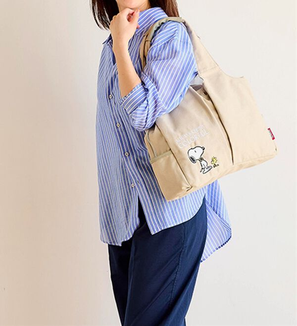 BELLUNA（ベルーナ）の「＜スヌーピー＞多収納トート（トートバッグ）」｜詳細画像