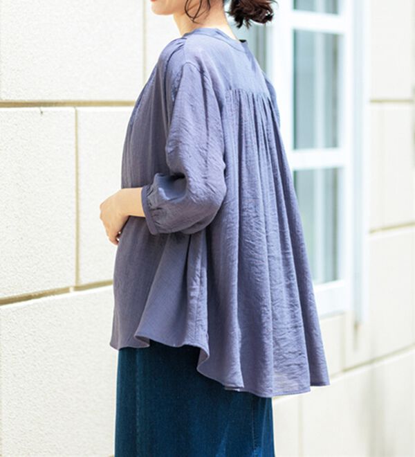 BELLUNA（ベルーナ）の「【新色追加】スラブ素材ギャザーデザインブラウス（ブラウス）」｜詳細画像