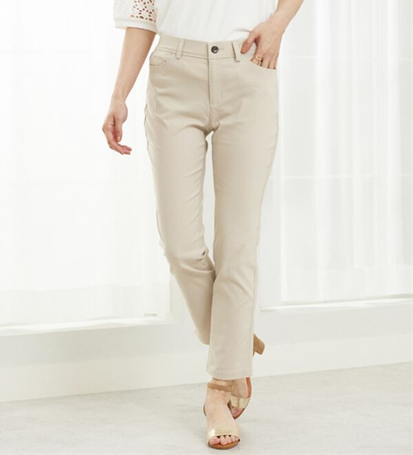 BELLUNA（ベルーナ）の「美脚ストレッチ麻入りアンクルパンツ（クロップドパンツ）」｜詳細画像