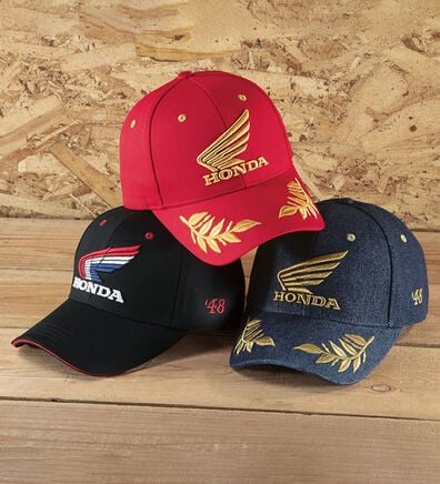 「＜ＨＯＮＤＡ＞ウイング刺しゅうキャップ（メンズ帽子）」