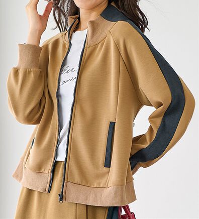 BELLUNA（ベルーナ）の「【Ｌａｇｒｉｌｕａ】配色ライン使いコクーンジャケット（その他ジャケット）」