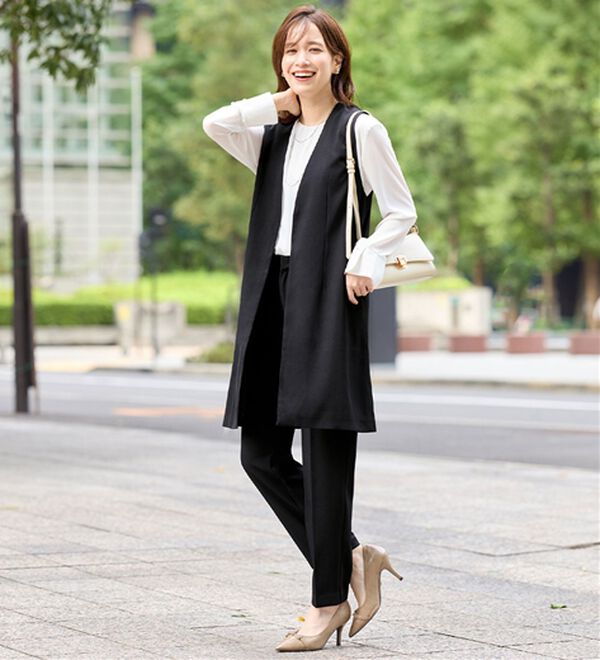 Viola e Viola（ヴィオラ エ ヴィオラ）の「美ラインを叶える！ロングベストセットアップ（パンツスーツ）」｜ブラック