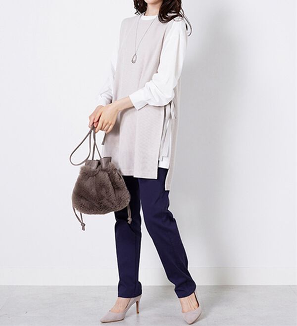 BELLUNA（ベルーナ）の「あぜ素材サイドリボン使いベストアンサンブル（アンサンブル）」｜詳細画像