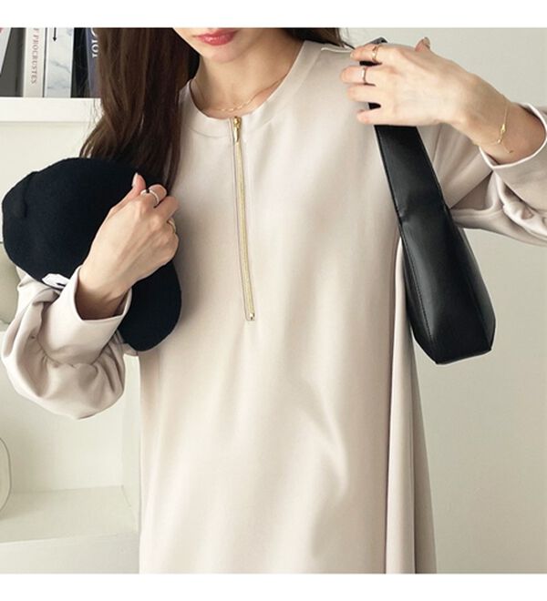 GeeRA（ジーラ）の「【再入荷】1枚で決まる！ハーフジップフレアワンピース（カットソーワンピース）」｜詳細画像