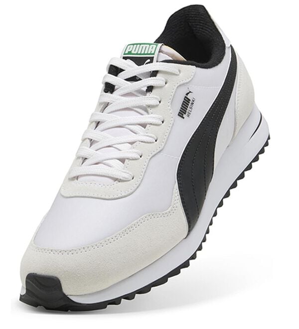 「 ＜ｐｕｍａ＞ヘルシンキ　スパイクレスゴルフシューズ（メンズウォーキングシューズ）」｜ホワイト／ブラック