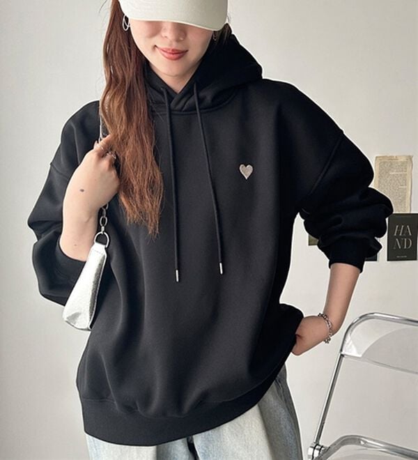 GeeRA（ジーラ）の「ハート刺繍裏起毛スウェットパーカー（パーカー）」｜詳細画像