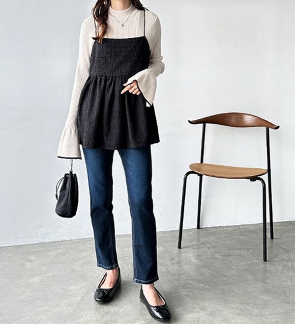 GeeRA（ジーラ）の「美脚シルエットテーパードデニムパンツ（テーパードパンツ）」｜詳細画像