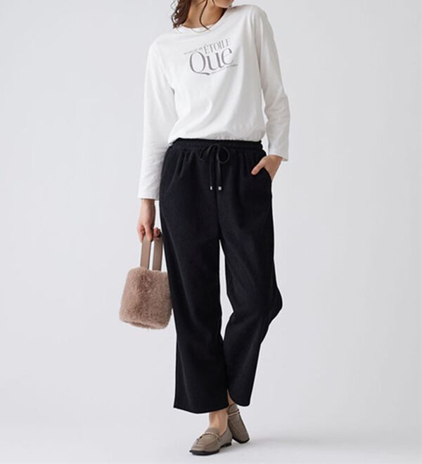 BELLUNA（ベルーナ）の「なめらかコーデュロイワイドパンツ（ワイドパンツ・ガウチョ）」｜詳細画像