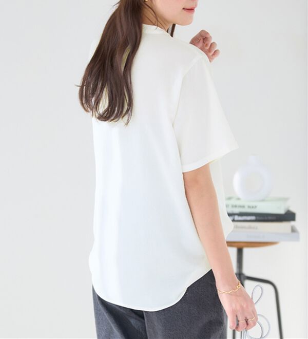 Viola e Viola（ヴィオラ エ ヴィオラ）の「【接触冷感】ヨークレースブラウス（ブラウス）」｜詳細画像