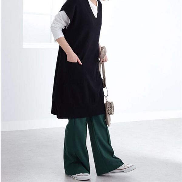 BELLUNA（ベルーナ）の「Ｖネックニットチュニックベスト（ベスト）」｜詳細画像