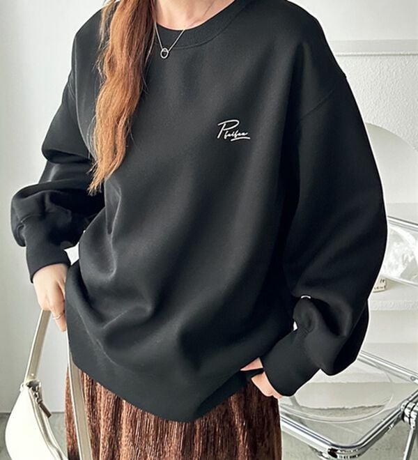 GeeRA（ジーラ）の「ロゴ＆ハート刺しゅう裏起毛スウェット（トレーナー・スウェット）」｜詳細画像