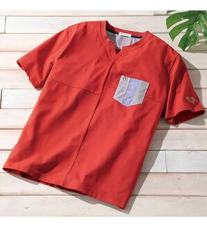 「＜ハッシュパピー＞大人のパネル切替プルオーバー（メンズシャツ）」｜レッド