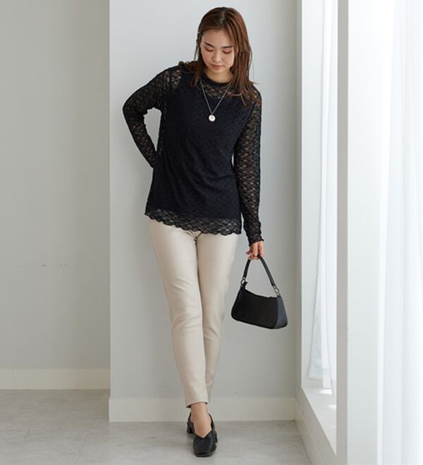 BELLUNA（ベルーナ）の「マシュマロみたいな裏ベロアなめらかストレッチパンツ（フルレングスパンツ）」｜詳細画像