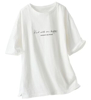 BELLUNA（ベルーナ）の「汗ジミ対策！よれない大人のプリントＴシャツ（Tシャツ）」｜オフ白ロゴ