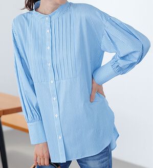 RANAN（ラナン）の「タック使いボリューム袖ブラウス（ブラウス）」｜サックス系ストライプ