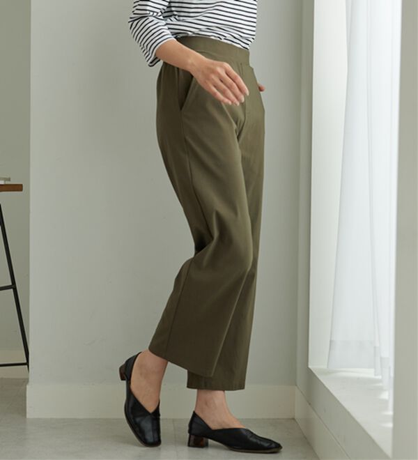 BELLUNA（ベルーナ）の「のびのびストレッチ美脚ストレートパンツ（ワイドパンツ・ガウチョ）」｜詳細画像