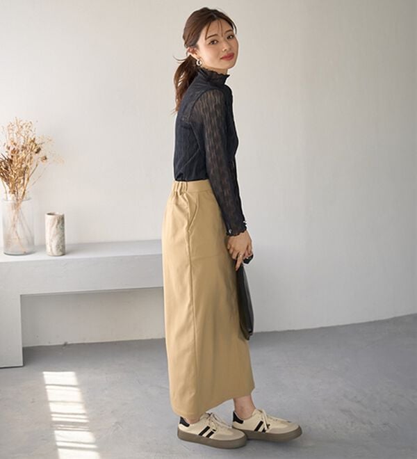 BELLUNA（ベルーナ）の「波柄立体ジャカードシアーインナー（カットソー）」｜詳細画像