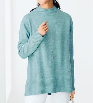 BELLUNA（ベルーナ）の「ラメニット素材ベーシックプルオーバー（ニット・セーター）」｜ブルー