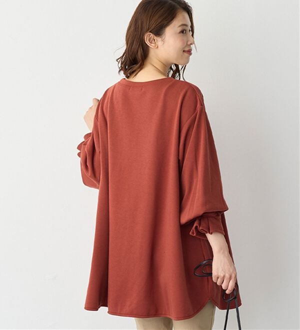 Viola e Viola（ヴィオラ エ ヴィオラ）の「裏ファー袖タックチュニック（チュニック）」｜詳細画像