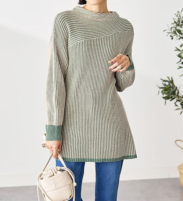 BELLUNA（ベルーナ）の「ボタン使いストライプジャカード切替ニットチュニック（チュニック）」｜詳細画像