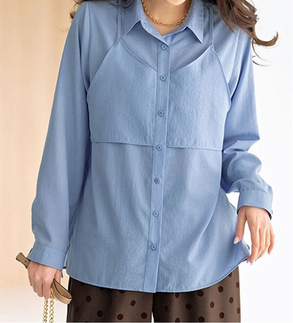 BELLUNA（ベルーナ）の「ビンテージ調素材レイヤード風チュニック（シャツ）」｜サックス