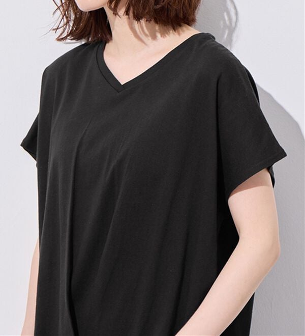 Viola e Viola（ヴィオラ エ ヴィオラ）の「綿１００％ゆったり裾タックＴシャツ（Tシャツ）」｜詳細画像