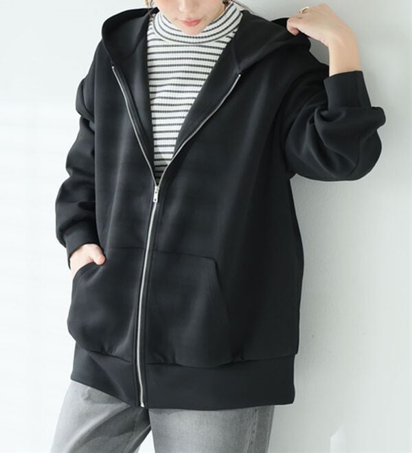 A HAPPY MARILYN（アハッピーマリリン）の「【Ｌ～６Ｌ】なめらかさらり美人なダンボールジップパーカースウェット（パーカー）」｜ブラック