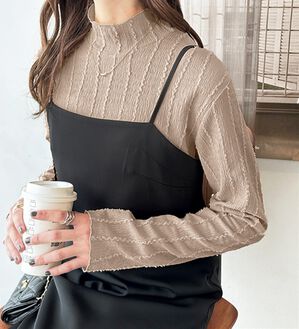 GeeRA（ジーラ）の「シャギージャガードハイネックトップス（カットソー）」｜モカ