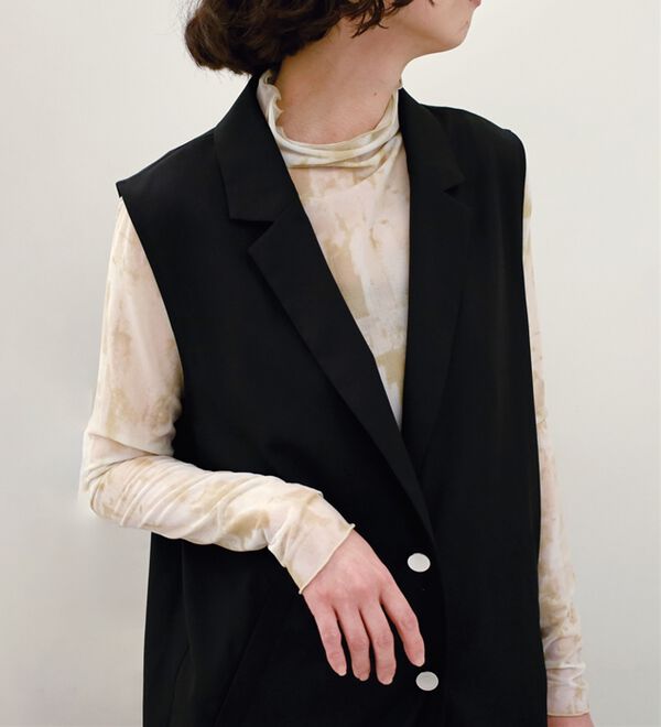 BELLUNA（ベルーナ）の「ドロスト使いテーラードジレ（ベスト）」｜詳細画像