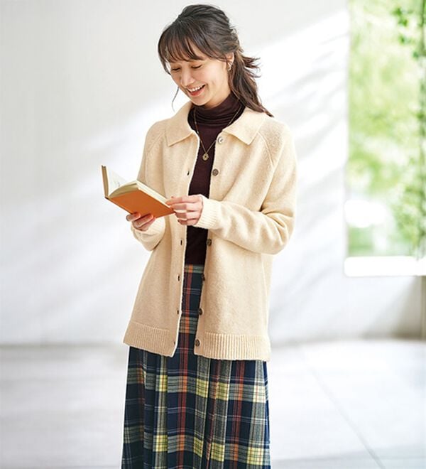 BELLUNA（ベルーナ）の「ふんわり衿付ニットカーディガン（ニットカーディガン）」｜詳細画像